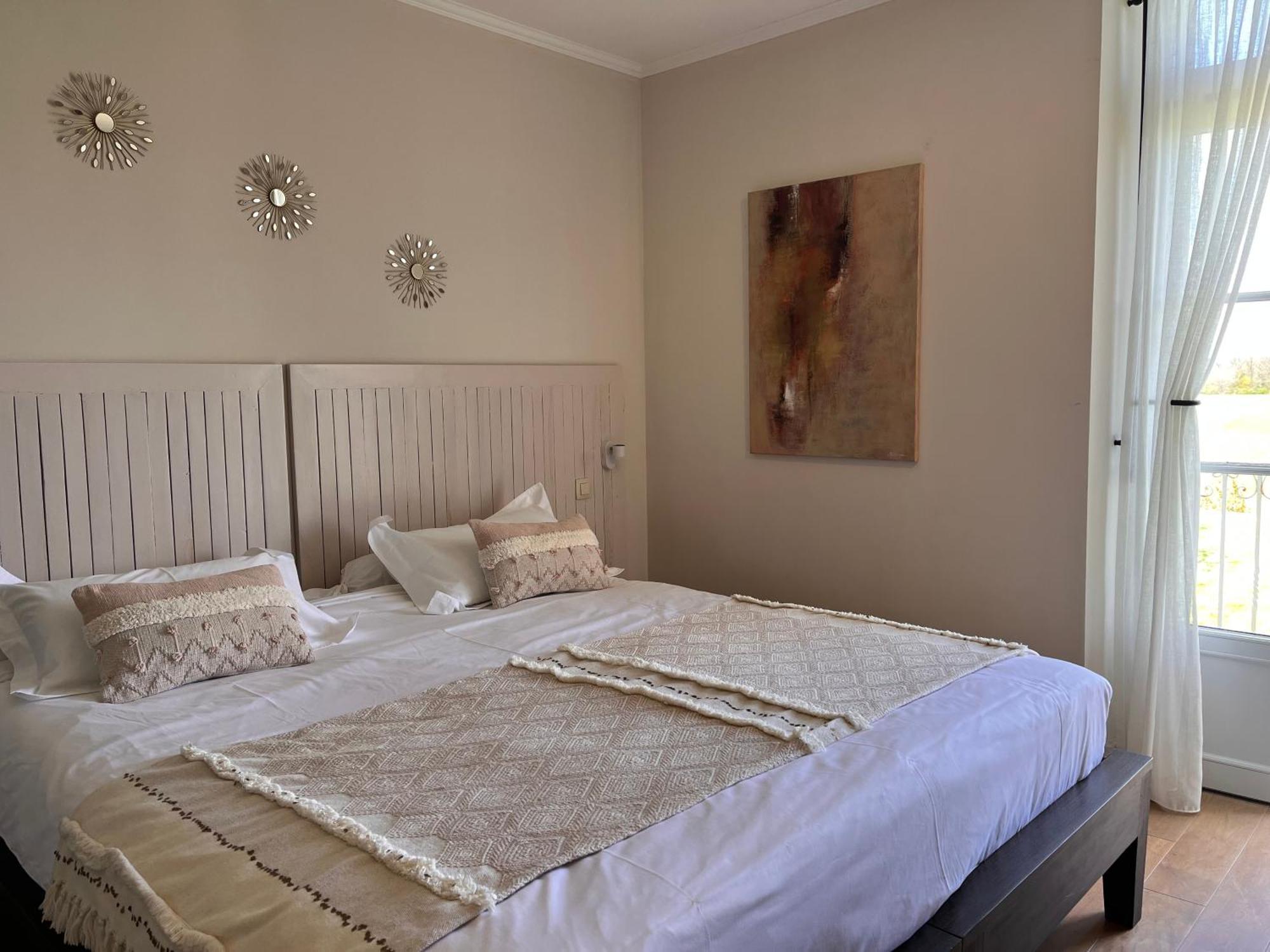 La Mirande De Bed & Breakfast *