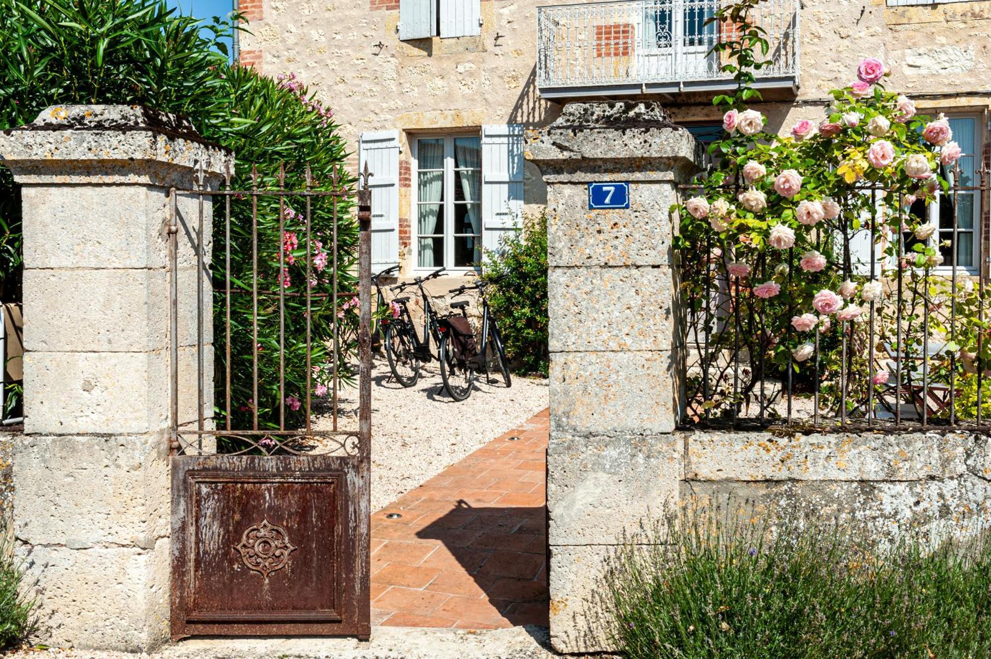 La Mirande De Saint-Clar